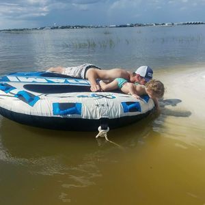 Meet your Posher, Wesley